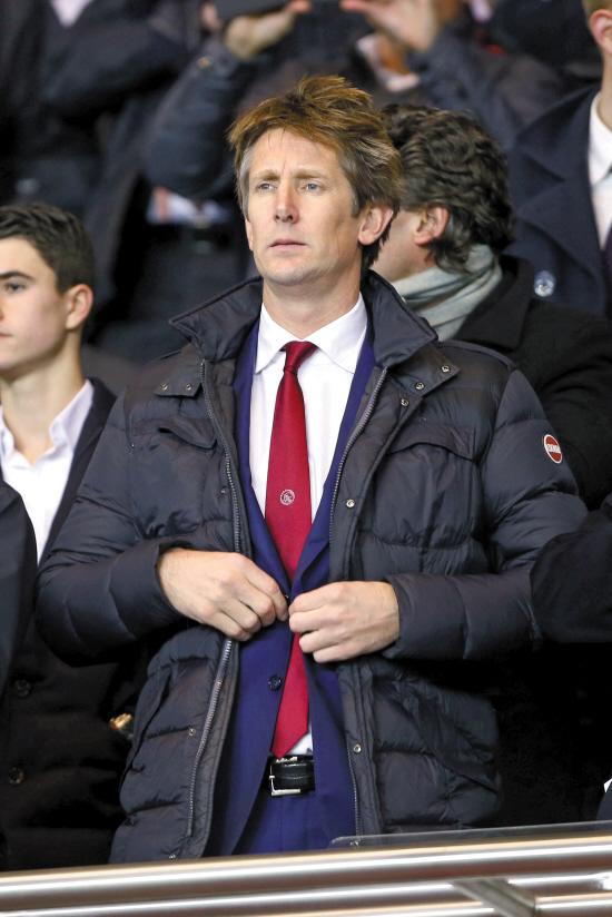 关于阿贾克斯迎荷甲关键赛，清晨造点机会，引发热议，医务组通报恢复的信息