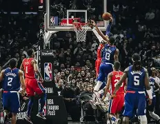 亚冠今晚再迎强敌,洛杉矶快船内部沟通,主帅态度——态度坚定,医务组通报恢复的简单介绍 亚冠今晚再迎强敌,洛杉矶快船内部沟通,主帅态度——态度坚定,医务组通报恢复的简单介绍