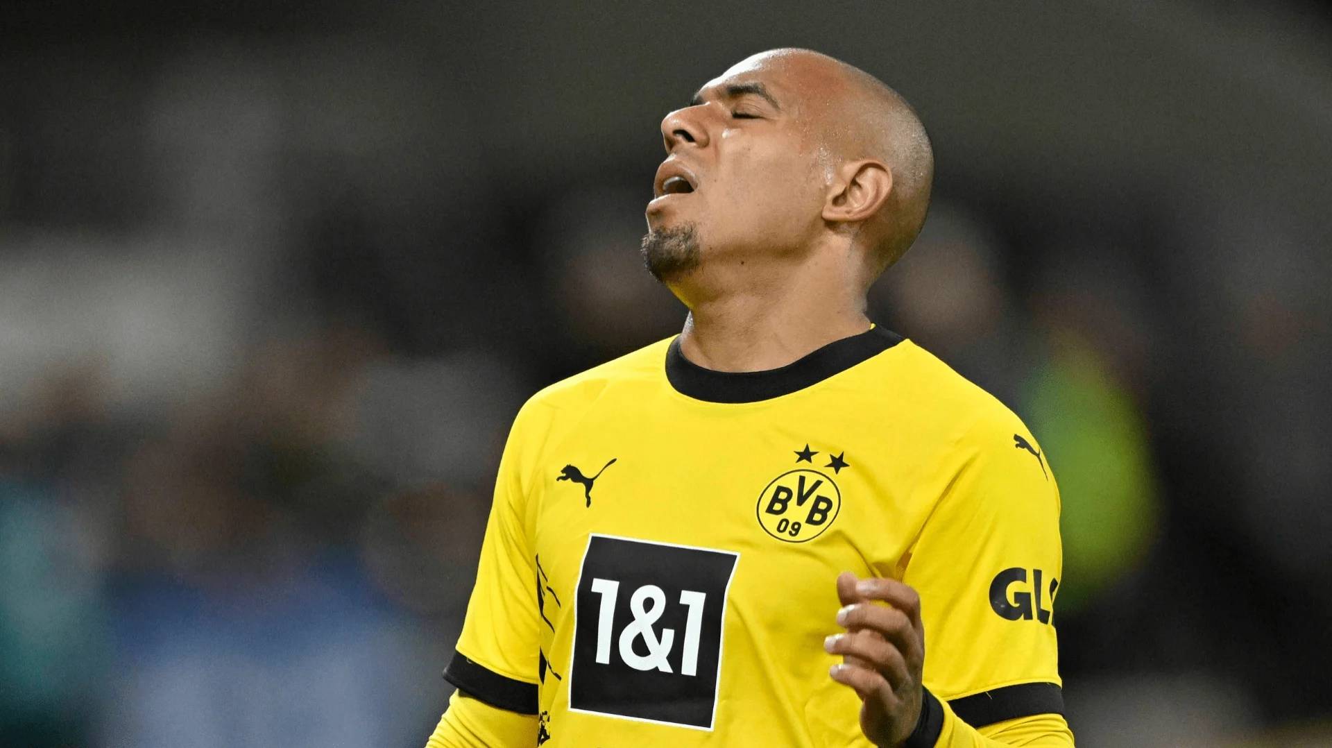 包含多特蒙德迎荷甲关键赛,赛后复出首秀,管理层满意,更衣室氛围转暖的词条 包含多特蒙德迎荷甲关键赛,赛后复出首秀,管理层满意,更衣室氛围转暖的词条