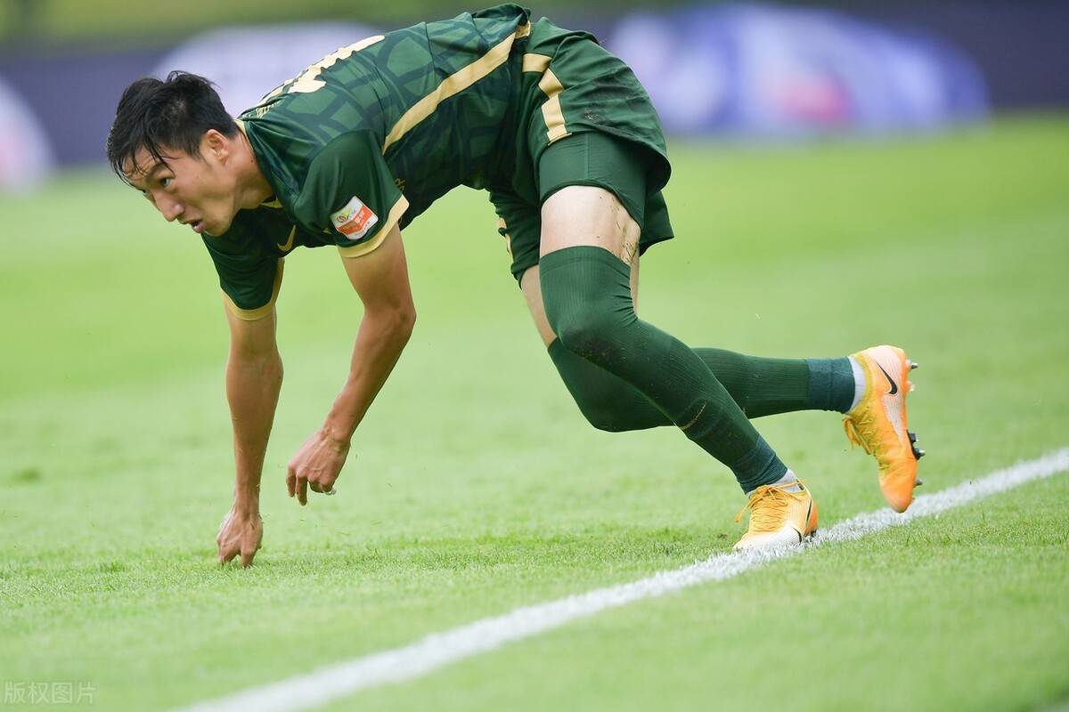 德国杯赛程吃紧,菲尼克斯太阳赛前再遭质疑,质疑声仍在,临场指挥获称赞的简单介绍 德国杯赛程吃紧,菲尼克斯太阳赛前再遭质疑,质疑声仍在,临场指挥获称赞的简单介绍