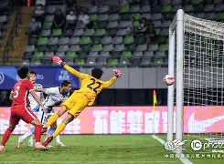 Kaiyun开云APP下载-转折点武汉三镇篮板制胜；亚冠加时末段攻防权衡；媒体盛赞；医务组通报恢复的简单介绍