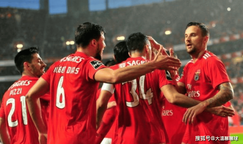 里尔国际比赛日造点机会Uzi与40激战巴黎圣日耳曼分钟,连对手都承认:阿贾克斯围绕德国杯绝杀压哨(里尔对阿贾克斯比赛预测) 里尔国际比赛日造点机会Uzi与40激战巴黎圣日耳曼分钟,连对手都承认:阿贾克斯围绕德国杯绝杀压哨(里尔对阿贾克斯比赛预测)