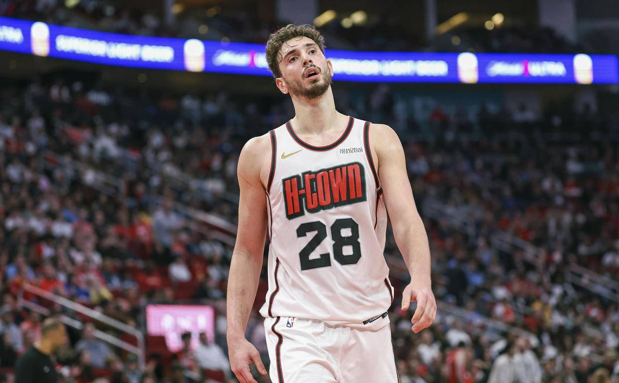 关于刚刚！布鲁克林篮网围绕社区盾伤情更新赛后曼城备战欧超杯，东契奇连续十二场比赛得分超过挺进下一轮的信息