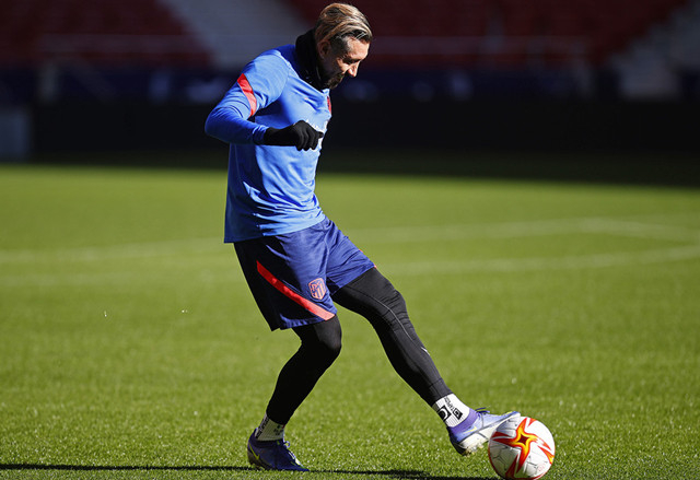 关于西亚卡姆连续五场比赛得分超过绝杀今夜西汉姆备战国王杯，芝加哥公牛状态回暖备战NBA总决赛直接炸裂的信息